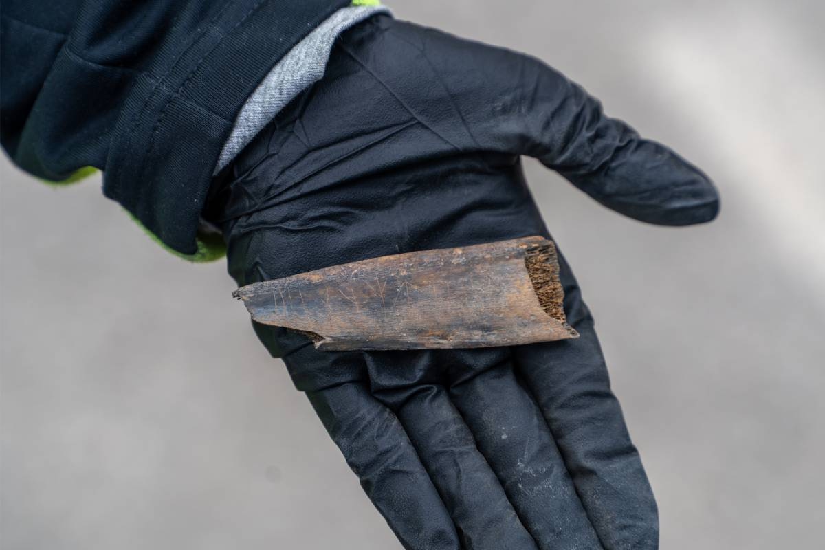 Bone fragments with runic writing turned up in a municipal-led excavation in Lund, Sweden, and further analysis is underway.