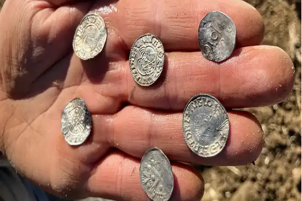 Mørstad Hoard