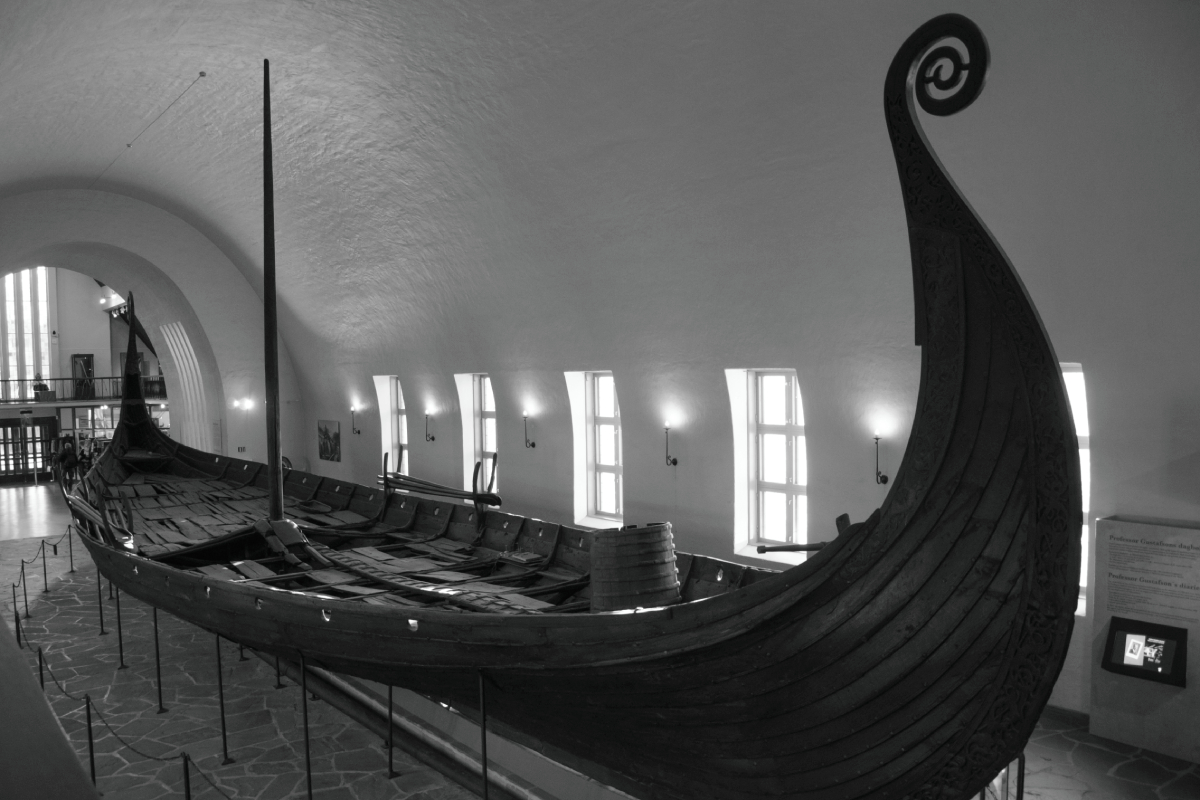 The Oseberg ship, discovered in 1903 in Norway, contained the well-preserved remains of two women, whose identities and significance continue to intrigue researchers.