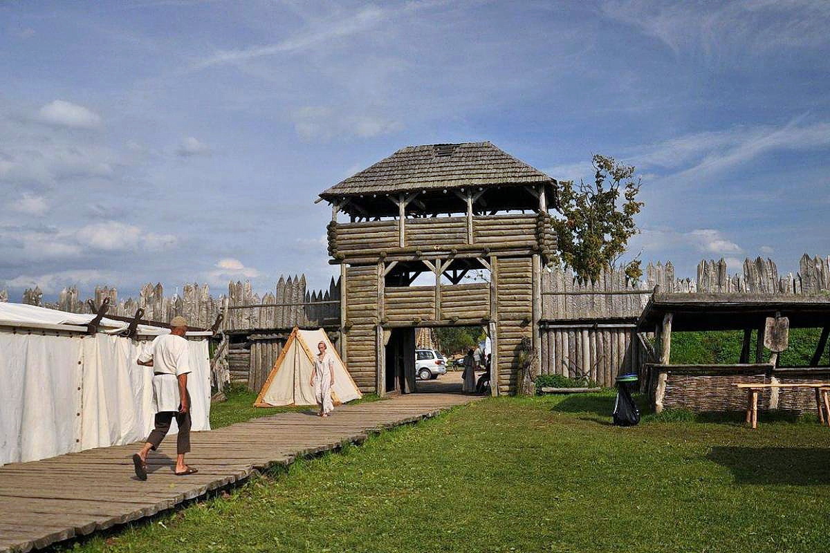 A new Polish–Danish archeological project will investigate Wolin’s Viking Age history and its possible connection to Jomsborg.